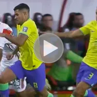 ¡Qué jugadaza, Grimaldo! Crack de Perú demostró su talento ante Brasil  VIDEO