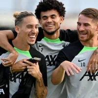 Alexis pierde la paciencia con un compañero del Liverpool: \'el tipo más molesto del mundo\'