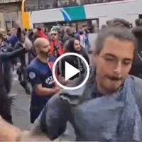 VIDEO  La agresión de un hincha de PSG a un fanático de Newcastle