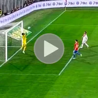 Pedro Gallese se lució con gran atajada y evitó el 1-0 de Chile ante la Selección Peruana