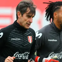 Óscar Ibáñez defiende a Juan Reynoso: \&#039;Es el Entrenador Más Capaz\&#039;