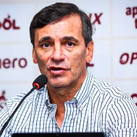 Universitario presentó a Fabián Bustos y el técnico disparó contra Alianza Lima