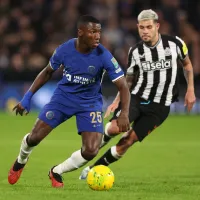 (VIDEO) Moisés Caicedo casi marca un golazo con el Chelsea