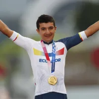 Richard Carapaz ganó la medalla de oro y ahora no iría a los Juegos Olímpicos de París 2024