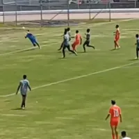 VIDEO  El insólito gol que sucedió en un partido de la Copa Ecuador