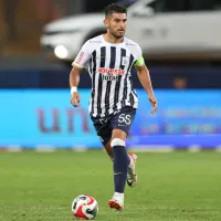 Hinchas de Alianza Lima cuestionaron a jugadores y Carlos Zambrano respondió de fea manera