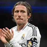 Mega ovación del Bernabéu a Modric en su despedida de Real Madrid