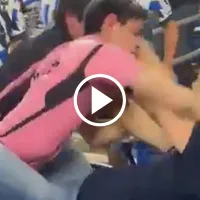 Video: la brutal pelea de aficionados de Rayados e Inter Miami en pleno Estadio BBVA