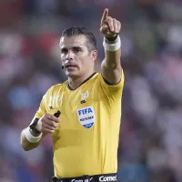 Fernando Hernández Gómez, el árbitro del Rayados vs. Tigres UANL en el Gigante de Acero