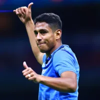 Cruz Azul oficializó la contratación de Luis Romo y Rayados le dedicó una emotiva despedida