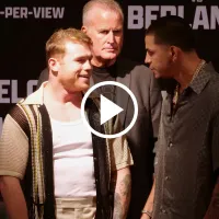 ¿Canelo Álvarez se ríe de Edgar Berlanga? La imagen que despertó polémica en entre el mexicano y puertorriqueño