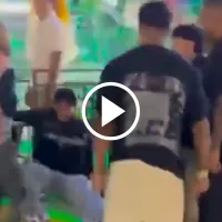 Devin Haney ataca brutalmente a un empleado en una feria y huye de la escena
