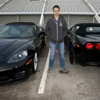 Coches y mansiones: lujos y extravagancias de los mejores futbolistas mexicanos