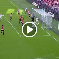 El insólito gol que el Sevilla le hizo al Athletic Club de Alex Padilla