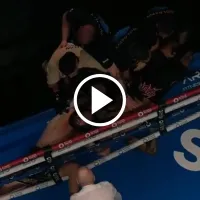 La inédita caída de Ben Whittaker fuera del ring que le provocó una lesión en su pelea con Liam Cameron