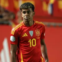 ¿Por qué no juega Lamine Yamal en España vs. Serbia?