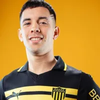 Sigue siendo Carbonero: así presentó Peñarol a Leo Fernández