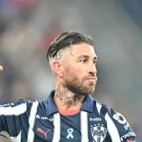 El gesto de Sergio Ramos ante los aficionados de Rayados genera polémica fuera de El Barrial