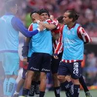 Chivas al borde del caos: el jugador que ya no es bien recibido por ninguno de sus compañeros