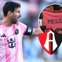 Los jugadores de Atlas que se quedaron con la playera de Lionel Messi luego de la victoria de Inter Miami