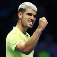¿Cuándo y contra quién juega Carlos Alcaraz por la semifinal del ATP Finals 2025?