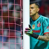 El grosero error de Luis García en el gol de Fernando Gorriaran de Tigres ante Toluca