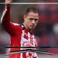 ¿Se retira? La televisora mexicana que quiere fichar a Chicharito