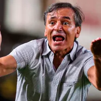 Fabián Bustos se llenó de ira y puso en riesgo su continuidad en Universitario