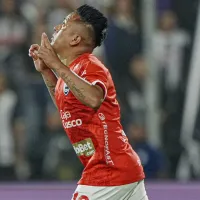 Al ritmo de ‘El Cervecero’, Christian Cueva festejó en los vestuarios el triunfo ante Alianza Lima