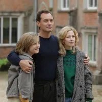 Netflix: \&#039;The Nest,\&#039; with Jude Law has entered the Top 10 in the US