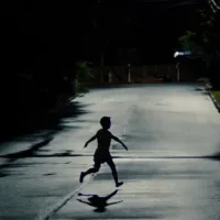 ‘Weapons’ Arrived on Max: 10 Horror Gems to Watch Next on the Platform