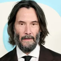 10 Celebrities Who Look Way Younger Than They Are