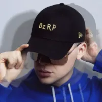 Bizarrap lanza a la venta su gorra: cuánto sale, dónde y cómo comprar