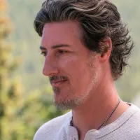 Wilderness: entrevista exclusiva con Eric Balfour