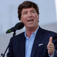 ¿Quién es Tucker Carlson, el periodista que entrevista a políticos?