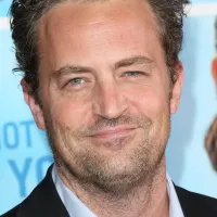 Llamada habría revelado la verdadera causa de la muerte de Matthew Perry