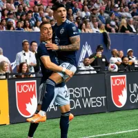 Alan Pulido marcó un golazo de cabeza para Sporting Kansas City
