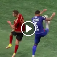 ¿Era mano de Carlos Salcedo y penal para el Atlanta United?