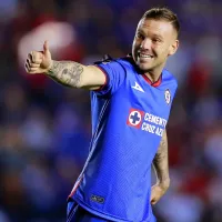 Tras la baja del Toro Fernández, Cruz Azul buscaría la contratación emergente de un refuerzo