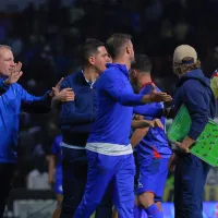 Se cae un ídolo: afición de Cruz Azul pide sanción para \&#039;Cabecita\&#039; Rodríguez