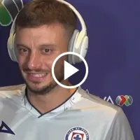 Martín Anselmi cantó \&#039;Andar conmigo\&#039; y reveló por quién eligió esta canción para dedicársela a Cruz Azul