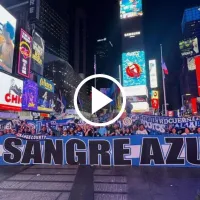 El banderazo de la Sangre Azul en Time Square para apoyar a Cruz Azul en la Leagues Cup