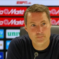 Entrenador del Feyenoord confirma lo que tanto está deseando Santiago Giménez