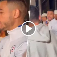 Giakoumakis cantó ¡en español! junto a la afición de Cruz Azul