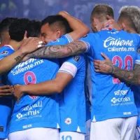 Cruz Azul hoy: el cupo de Cándido, el futuro de Santi Giménez y: ¿Se cae lo de Chiquete?