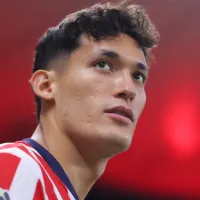 La afición de Chivas fulminó a Chiquete Orozco tras sumarse a Cruz Azul