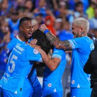 El jugador de Cruz Azul que podría salir en caso de fichar a José Paradela en este mercado