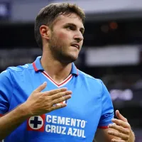 El titular en América que reveló cómo ayudó a Santiago Giménez en sus comienzos en Cruz Azul
