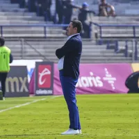 ¿Pumas jugará con Cruz Azul sin Efraín Juárez como DT?