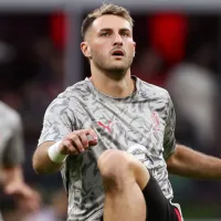 La fuerte crítica de la prensa italiana a Santi Giménez tras su poco rodaje